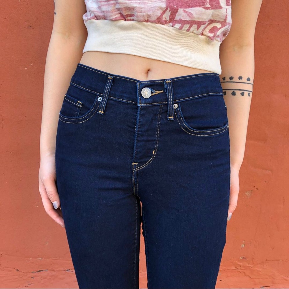 Levis Slim Jeans 25”